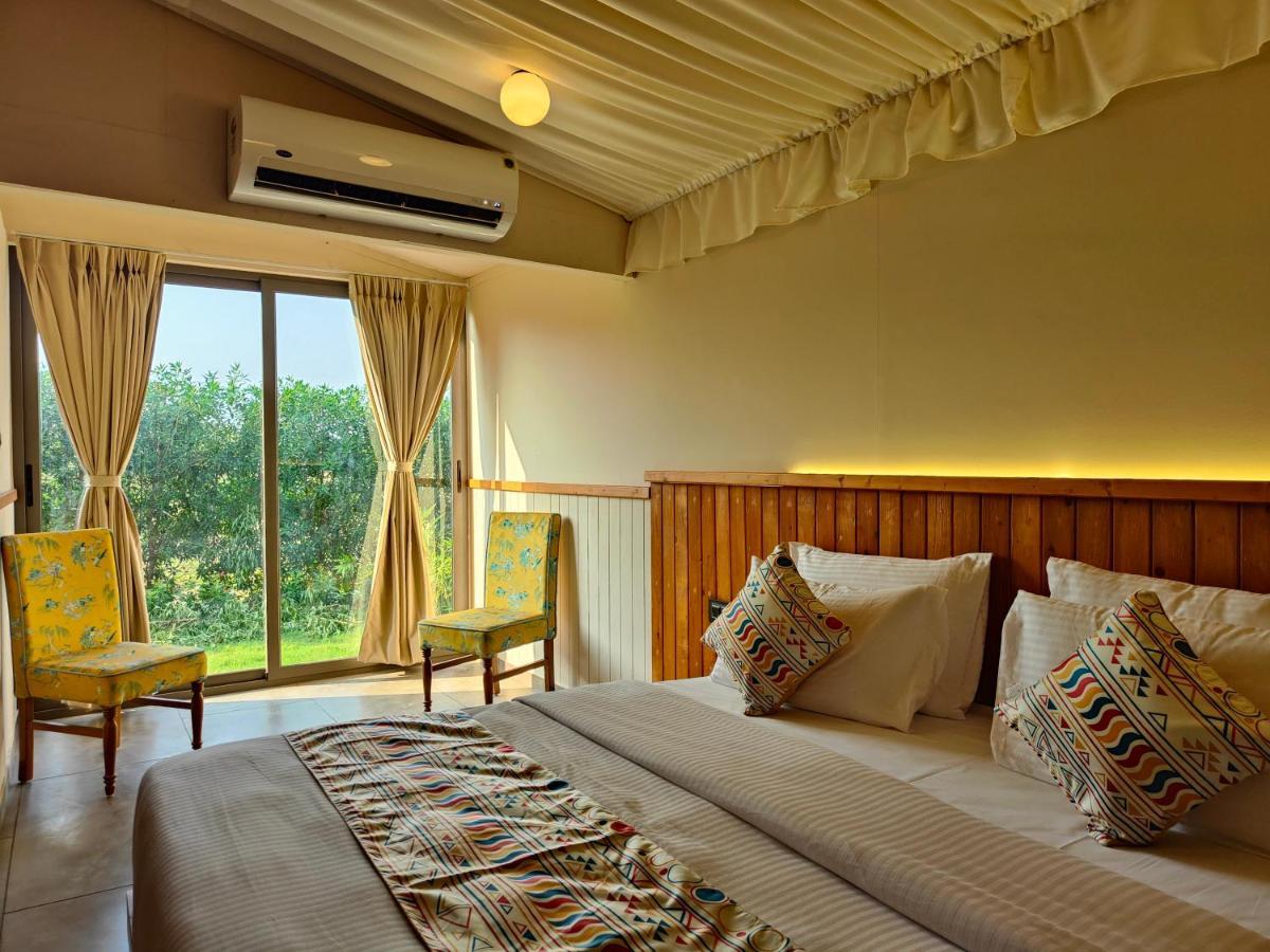 Nirvana Resort And Restaurant Garudeshwar Exterior foto